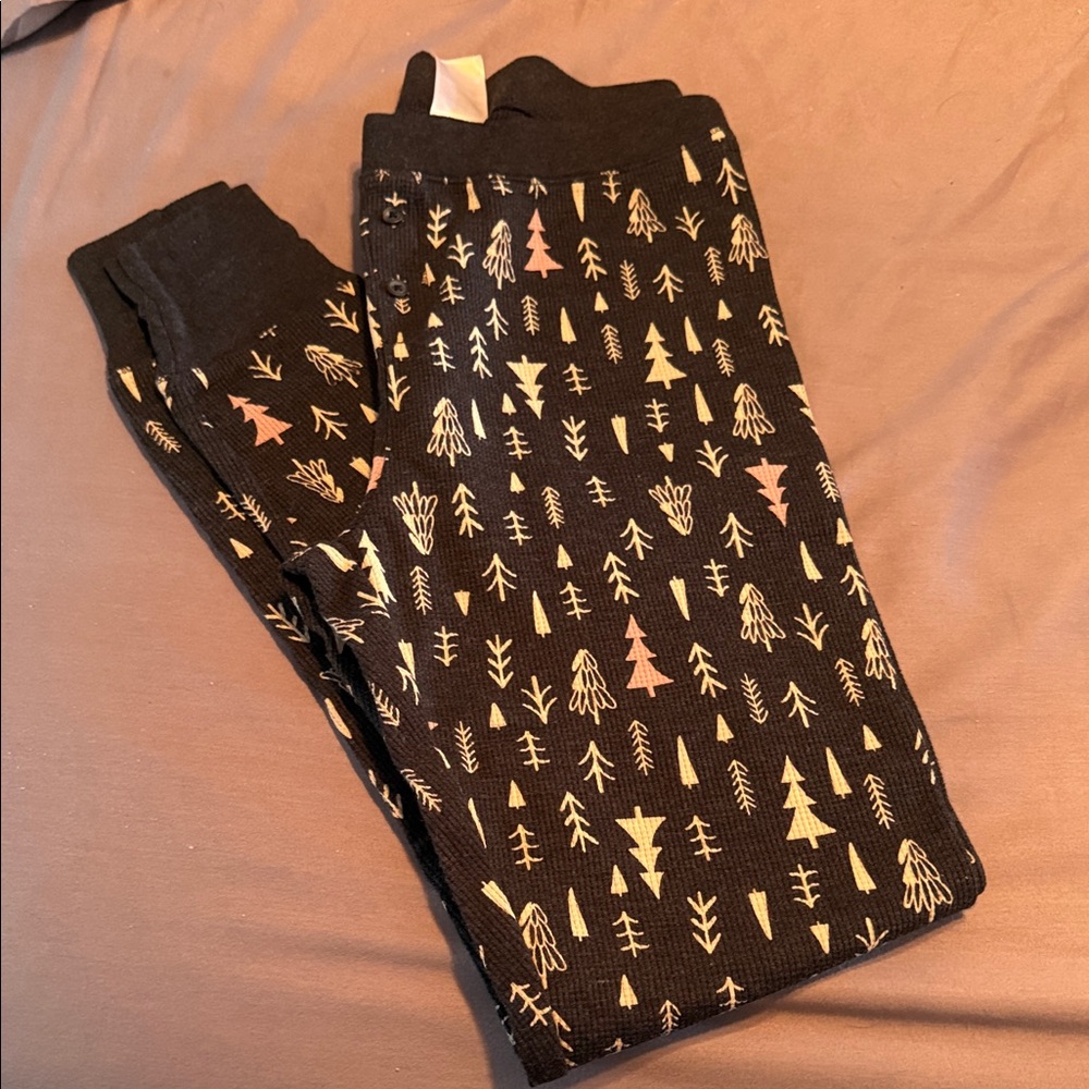 Old Navy Black Pajama Pants with Multicolor Tree Design